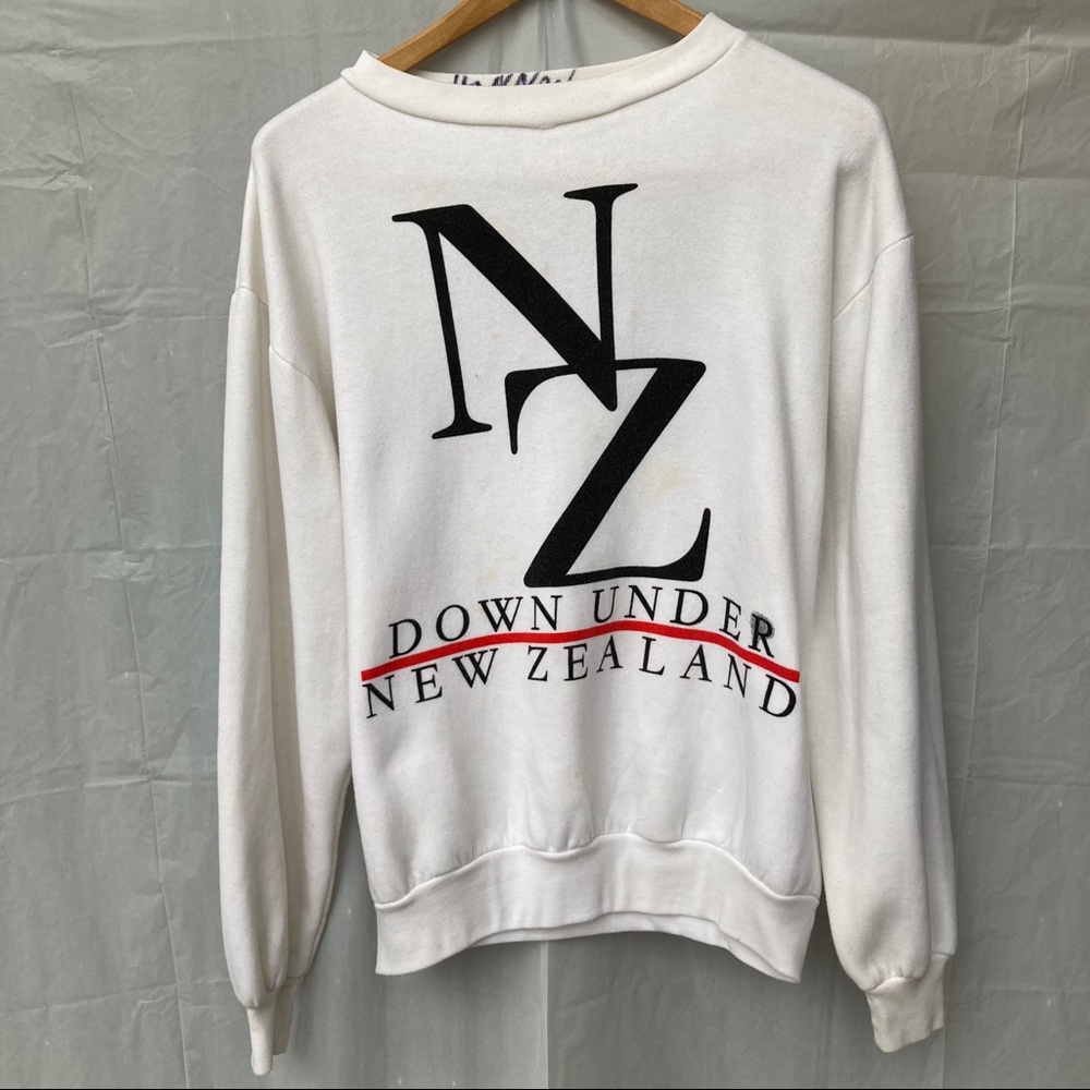 New Zealand Sweater - Vintage